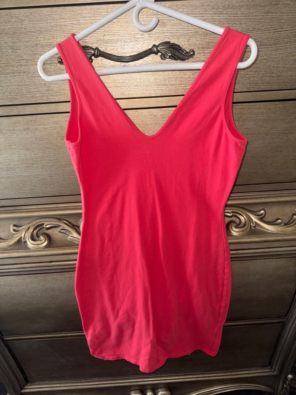 Classic Sleeveless V-Neck Bodycon Dress - Bright Pink
